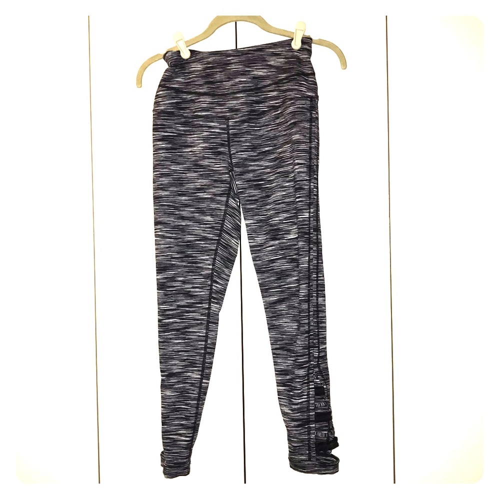 Zella Black & White Workout Legging
